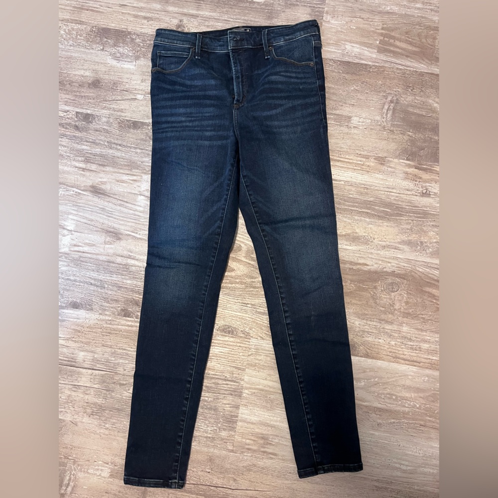 Abercrombie & Fitch Women's Deep Indigo Skinny Jeans
